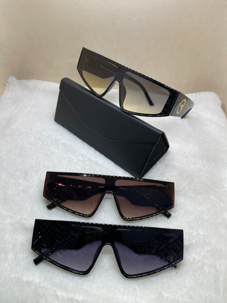 Versace Triángulo Supremo