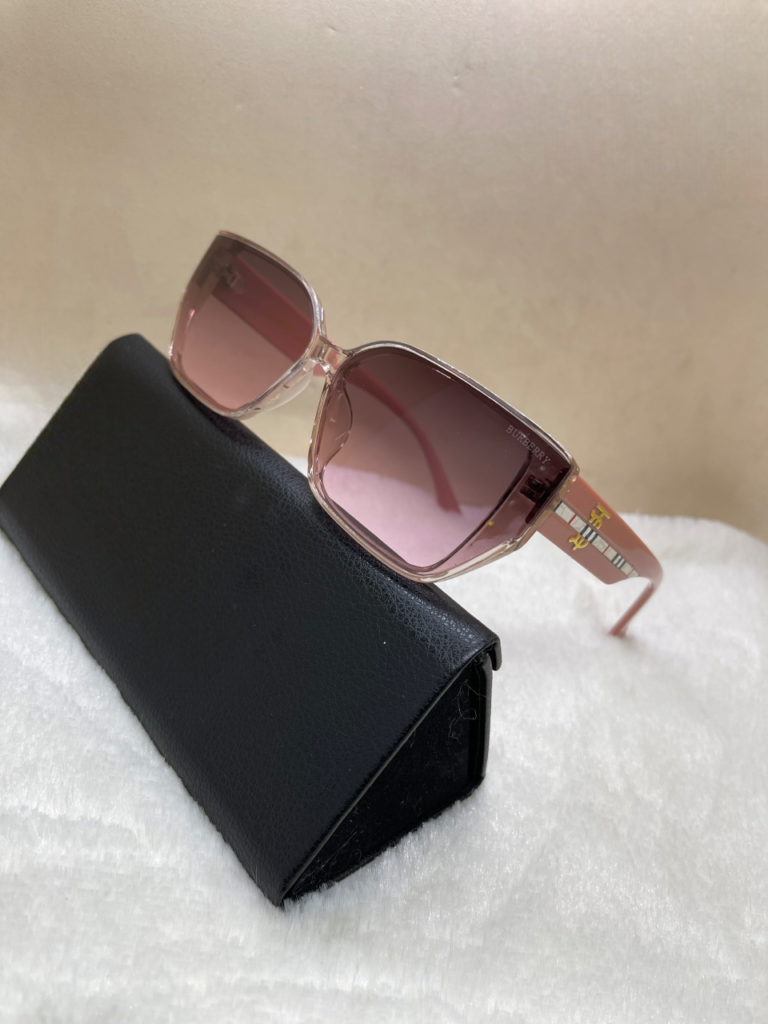 Burberry Rosé Elegance